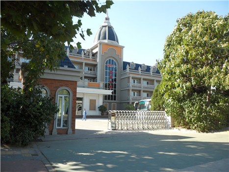 唐鋼療養(yǎng)院（2進2出）